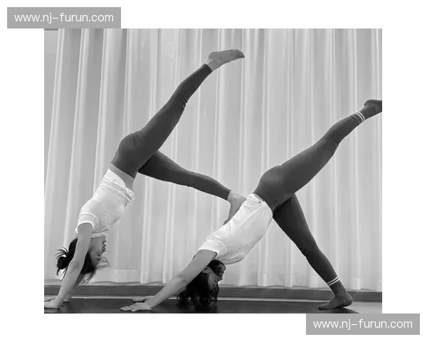 提升身体柔韧性助力健康生活，掌握科学方法轻松塑造柔韧身姿